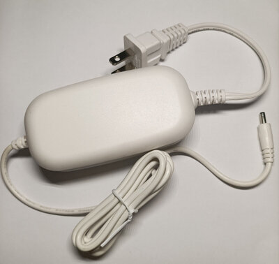 E-JUN RSS1006-240120-T2 12V/2А (1.5m) White